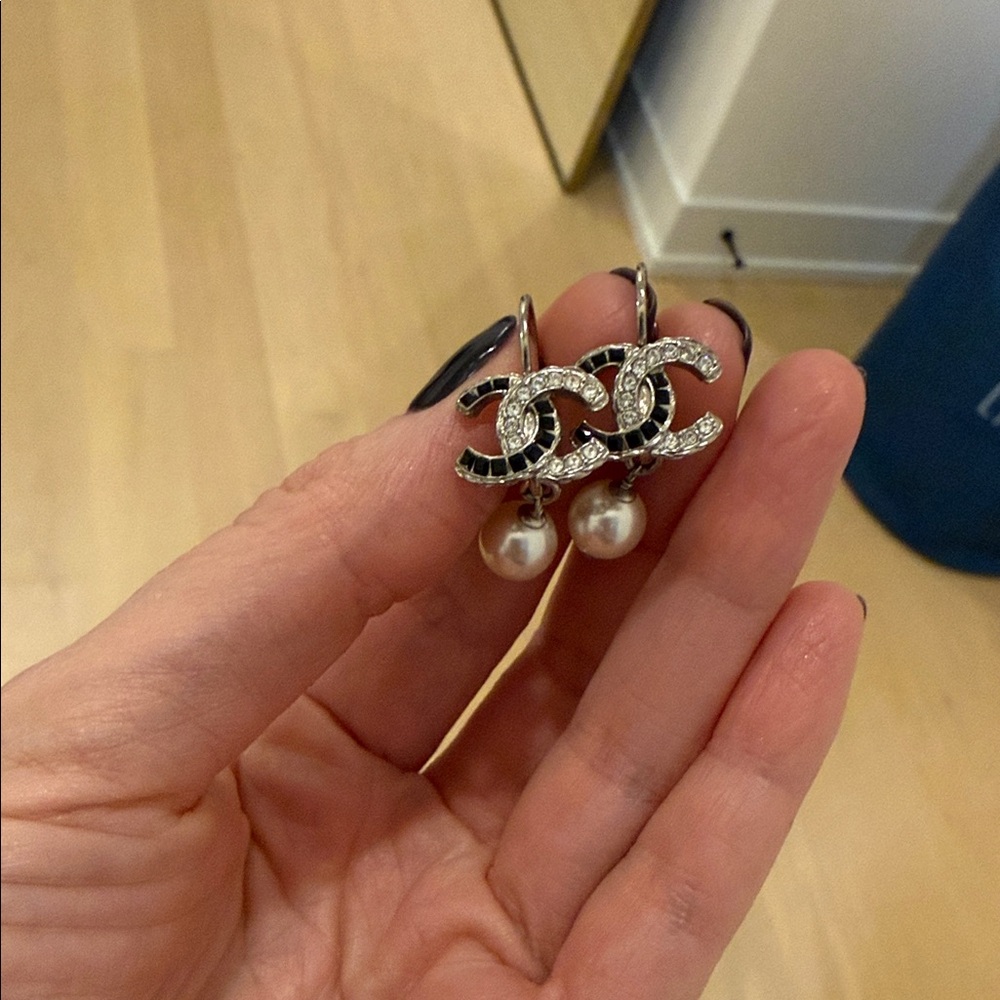 Chanel drop earrings - Picture 2 of 6